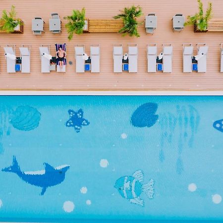 Nalagi Hotel Нанди Экстерьер фото
