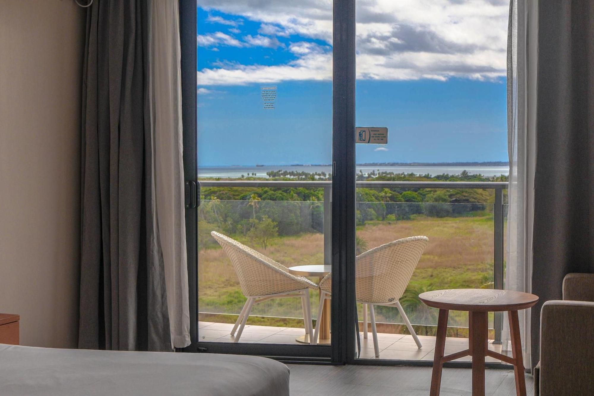 Nalagi Hotel Нанди Экстерьер фото